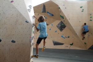 スポーツクライミング ボルダリング 違い